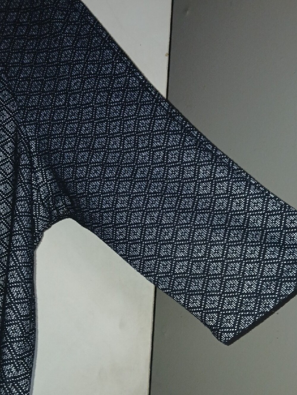 W5 Black and White Textured Zip-Front Top - Picture 6 of 6